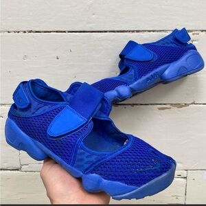 Nike Air Rift Royal Blue